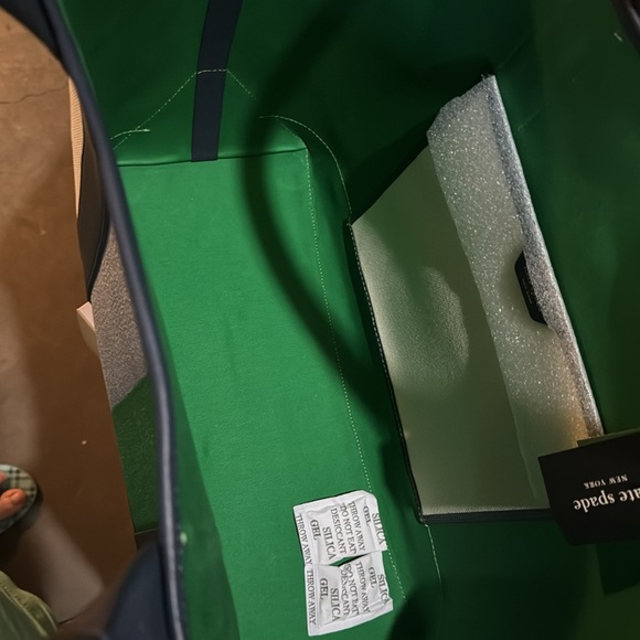 Extra Large Kate Spade Canvass Tote Bag - Picture 6 of 9